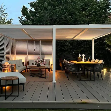Luxury Villa - Exceptional Location In City Center With Free Parking Willa *