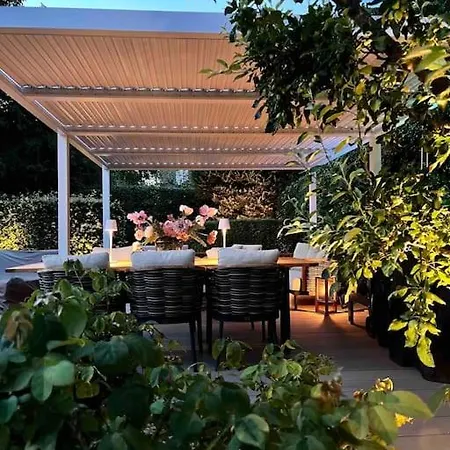 Villa Villaodense - A Luxurious In The Heart Of Odense