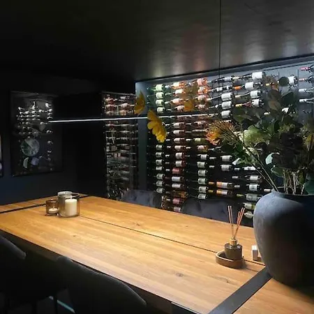 Villaodense - A Luxurious In The Heart Of *